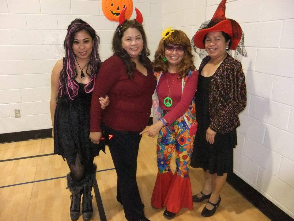 Daydine has adjusted to the Canadian way of life along with Filipino friends, including celebrating Halloween like this picture here. | Photo from Gerardine Alcalde's Facebook Page