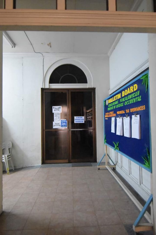 The entrance to the provincial council offices on the south wing of Capitol. | Photo by Richard Malihao / Capitol PIO
