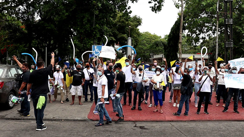albee benitez supporters