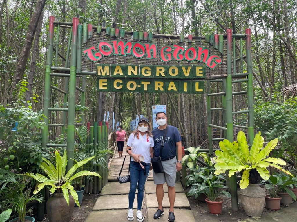 Former PNP Chief, Gen. Archie Gamboa with spouse, DGN Twinkle visited the EB Magalona Mangrove Eco-Trail.