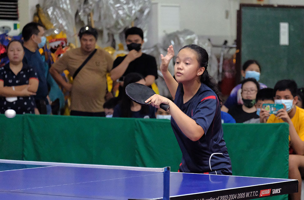 Dianah Yapiso during the Women's open final against Micah Tanate. | Photo by John Michael Kent.