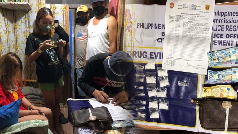 Anti-drug agents nab online seller peddling meth offline Anti-drug agents nab online seller peddling meth offline