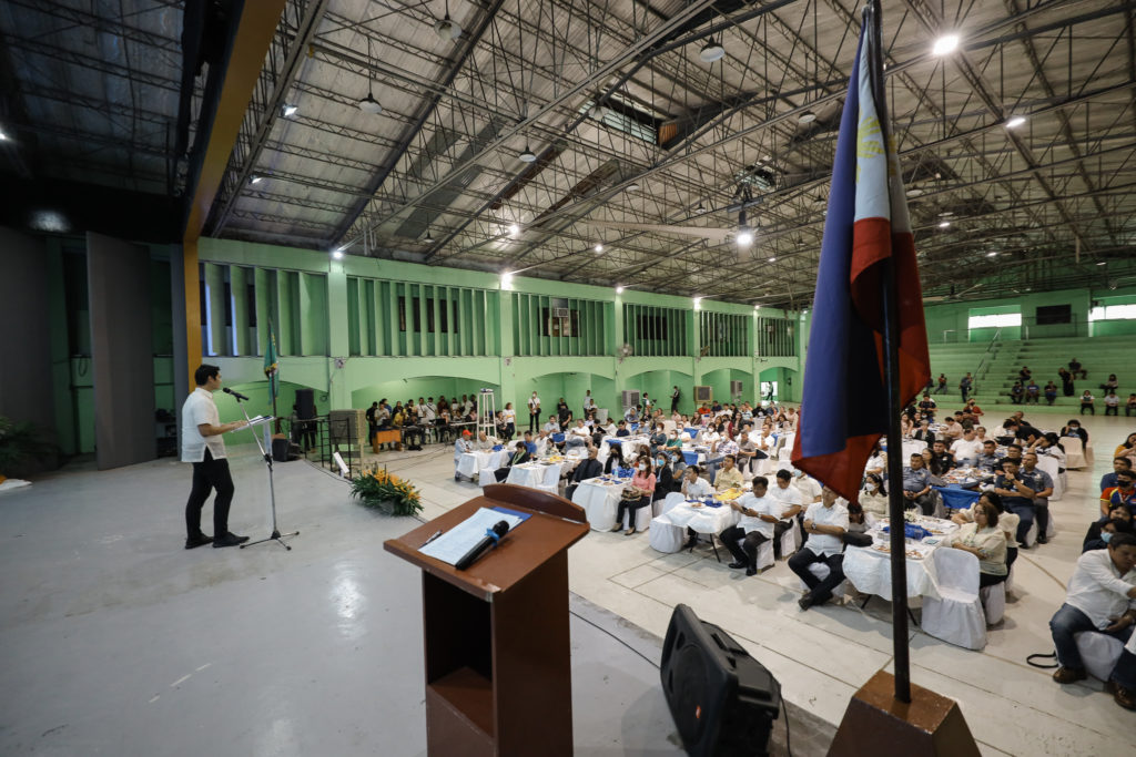 Photo from Victorias City PIO.