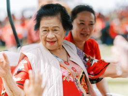 Mrs. Olivia Villaflores - Yanson celebrated her 89th birthday with a thousand schoolchildren at Villa Olivia resort in Barangay Bubog, Talisay City on January 23, 2023.