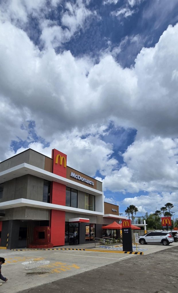 Photo 3 McDo Bago City